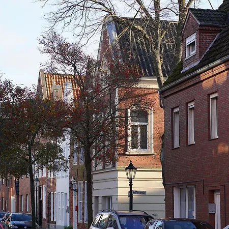 Stadthuuske Unnern Apartmán Emden