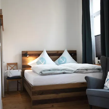 Stadthuuske Unnern Apartmán Emden